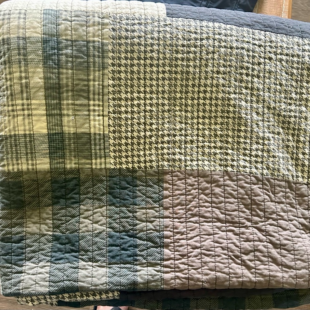 Plaid and Houndstooth Patchwork Quilt